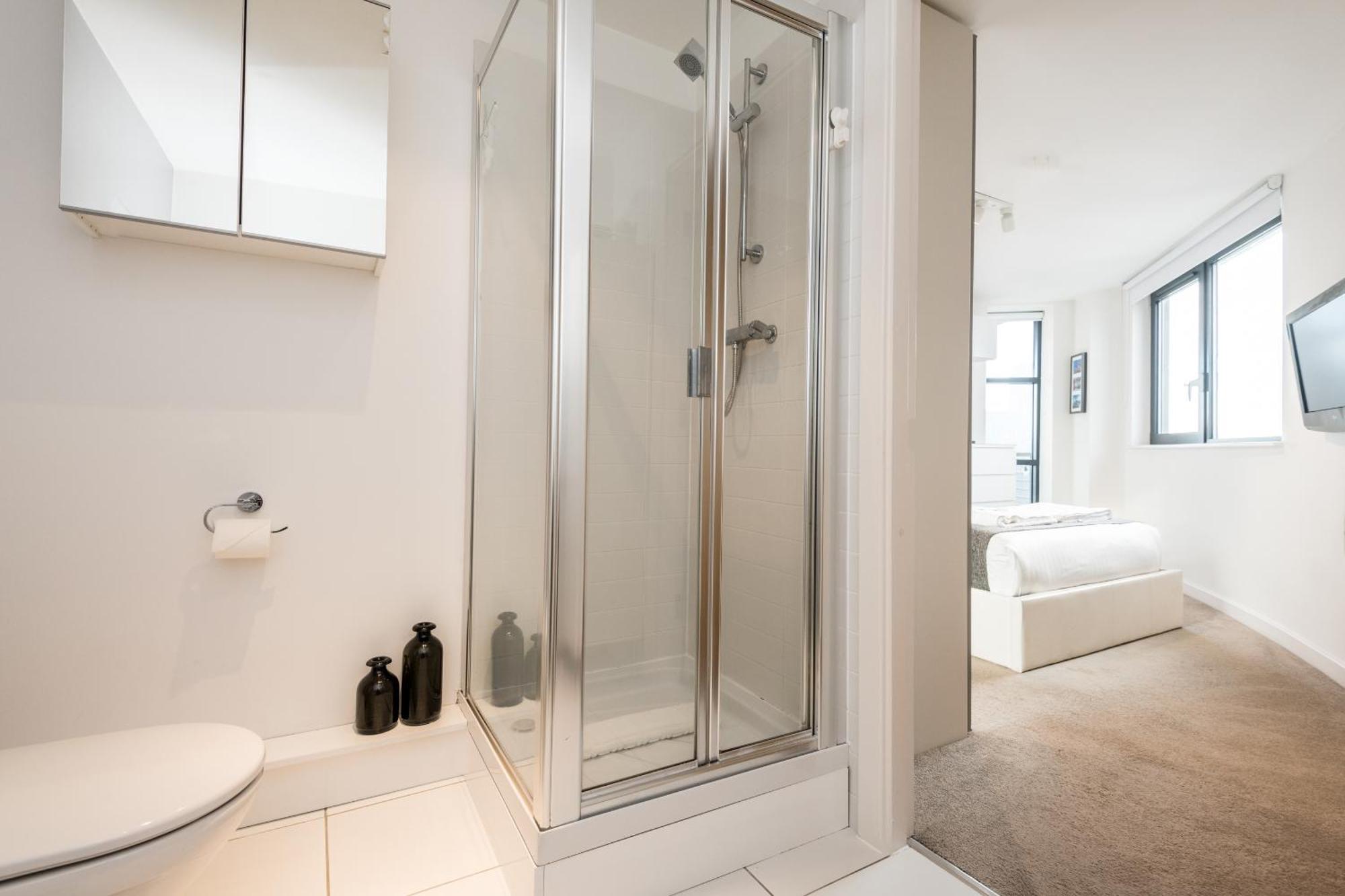 Host & Stay - The Baltic Penthouse With Balcony 리버풀 외부 사진